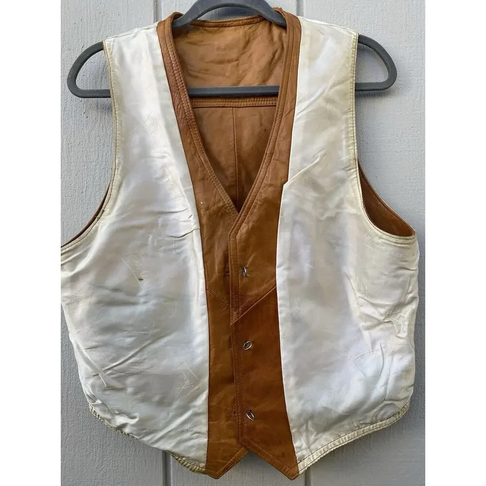 Genuine Leather Men's Vintage Button Vest Made in‎ Mexico Size 44 Tan/Brown